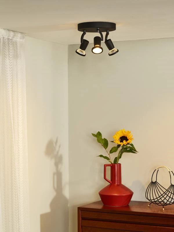 Lucide JASTER-LED - Spot plafond - Ø 20 cm - LED - GU10 - 3x5W 2700K - Noir - ambiance 1